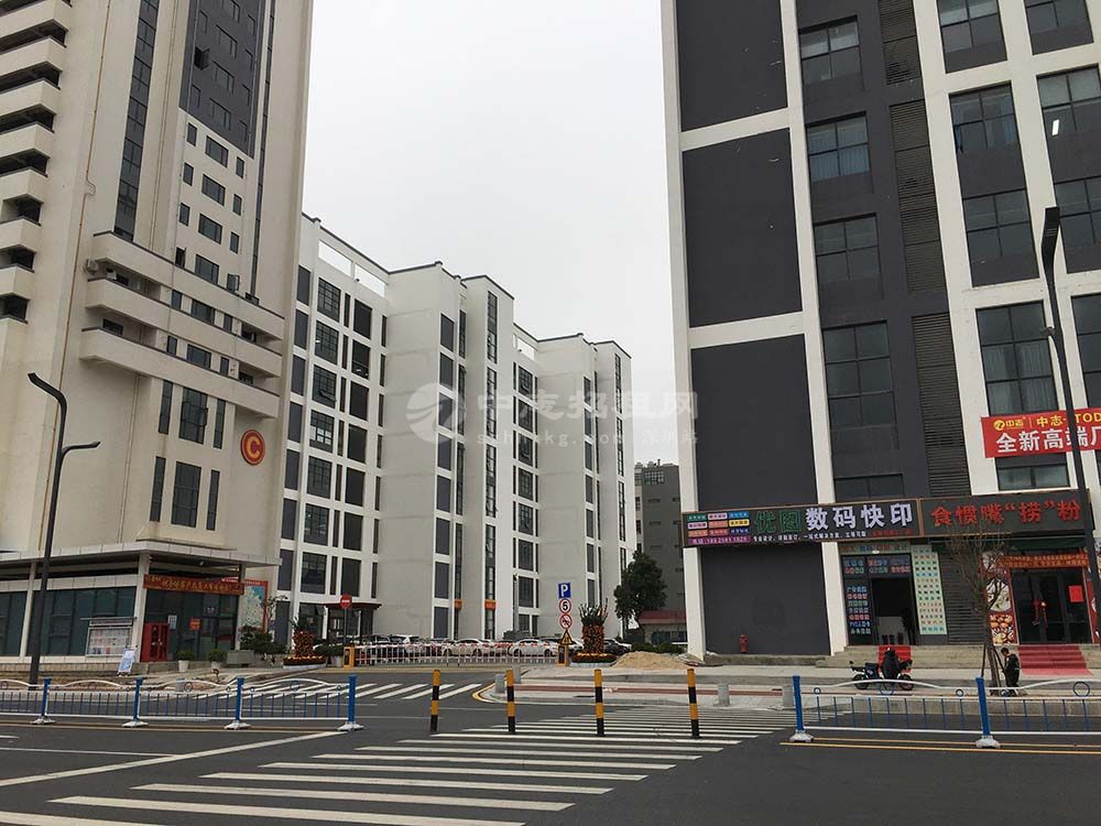 黄江临街商铺出租