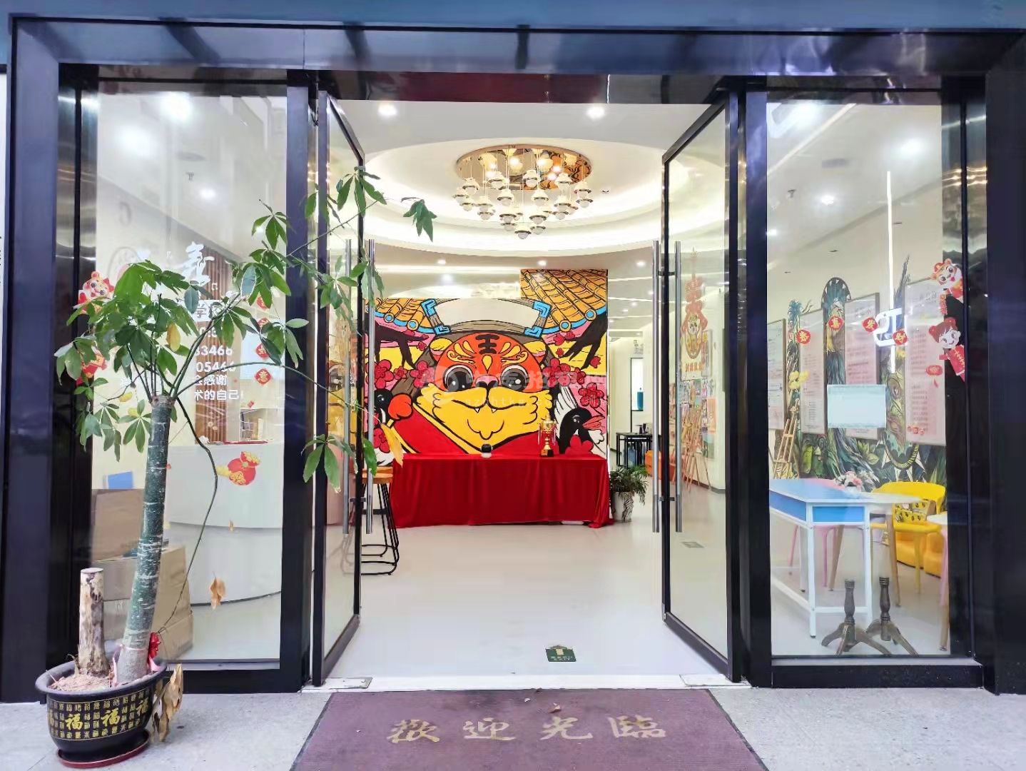 龙华一楼精装厂房出租