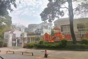 深圳龙华民治地铁站附近2680平幼儿园场地出租