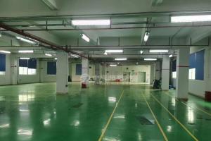 坂田上雪科技园新出1360平红本厂房原房东直租带消防喷淋